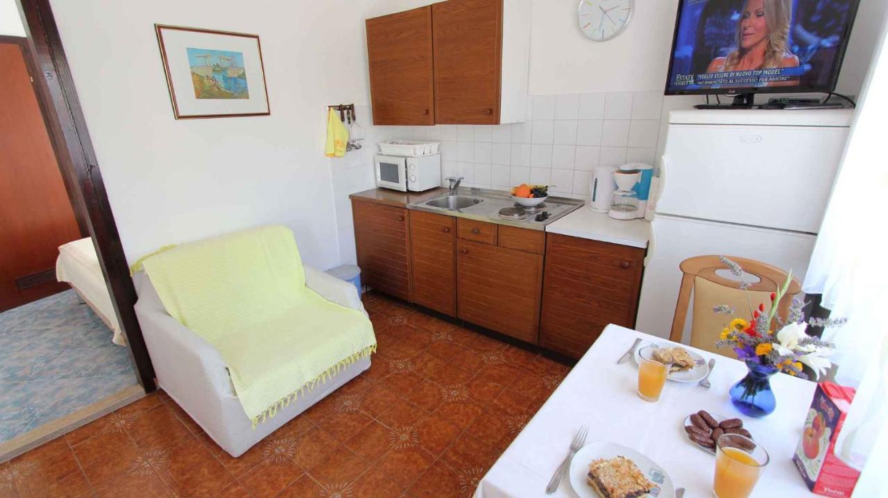 Studio in Vantacici/Insel Krk 14419 Buitenkant foto
